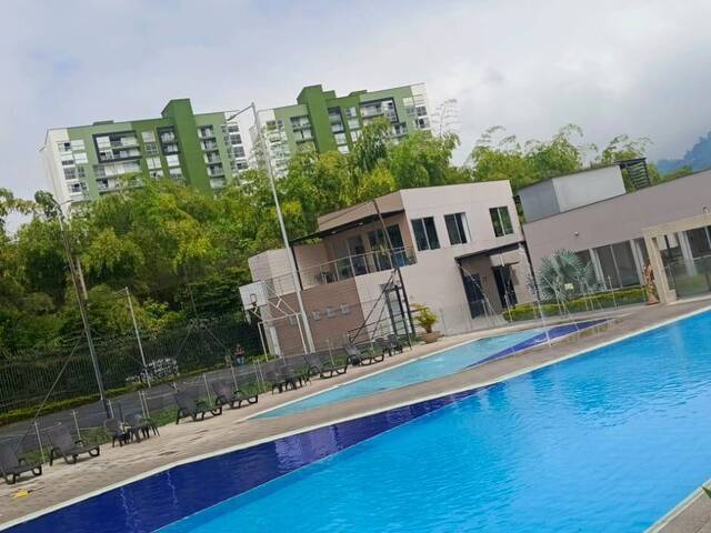 #19 - Casa para Venta en Dos Quebradas - RIS - 3