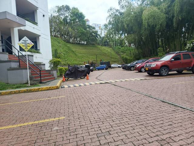 #21 - Departamento para Venta en Pereira - RIS - 2
