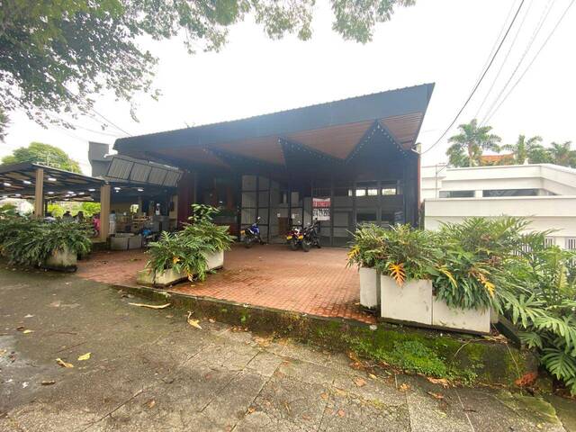 #24 - Oficina para Venta en Pereira - RIS