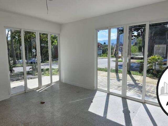 #35 - Punto Comercial para Alquiler en Pereira - RIS - 2