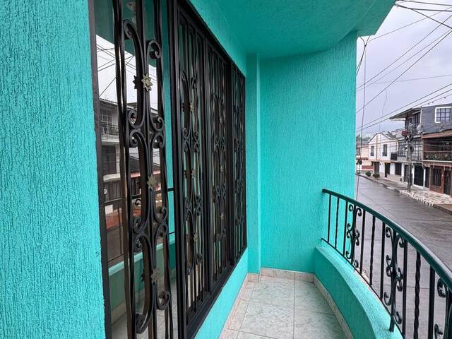 #45 - Casa para Venta en Dos Quebradas - RIS