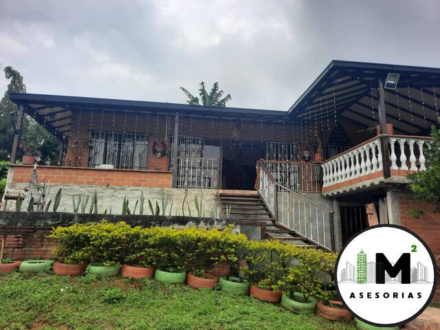 #46 - Quinta para Venta en Dos Quebradas - RIS